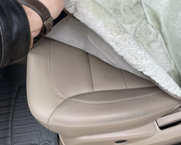 Черный Мерседес М-Класс, объемом двигателя 3.5 л и пробегом 42 тыс. км за 33000 $, фото 22 на Automoto.ua