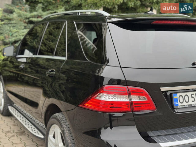 Чорний Мерседес М-Клас, об'ємом двигуна 2.99 л та пробігом 230 тис. км за 28700 $, фото 49 на Automoto.ua