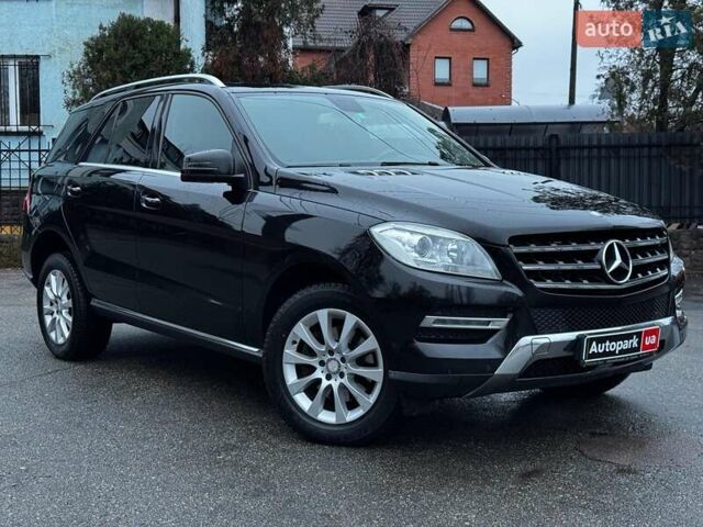 Черный Мерседес М-Класс, объемом двигателя 2.2 л и пробегом 205 тыс. км за 19490 $, фото 7 на Automoto.ua