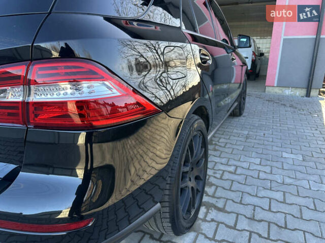 Черный Мерседес М-Класс, объемом двигателя 3 л и пробегом 377 тыс. км за 23500 $, фото 9 на Automoto.ua