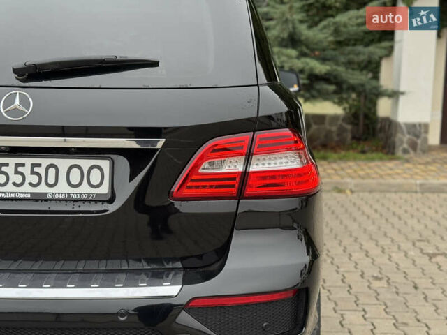 Чорний Мерседес М-Клас, об'ємом двигуна 2.99 л та пробігом 230 тис. км за 28700 $, фото 38 на Automoto.ua