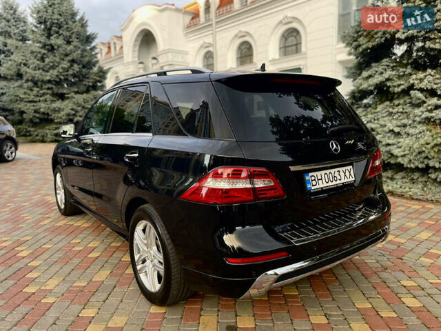 Мерседес М-Класс 2013 в Одессе на Automoto.ua Черный Мерседес М-Класс, объемом двигателя 2.99 л и пробегом 150 тыс. км за 19500 $, фото 9 на Automoto.ua