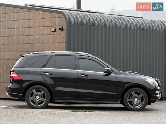 Черный Мерседес М-Класс, объемом двигателя 3.5 л и пробегом 331 тыс. км за 16950 $, фото 7 на Automoto.ua