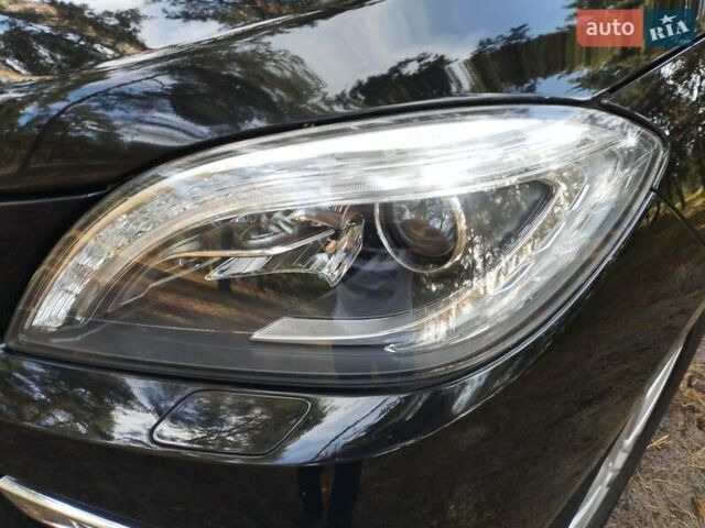 Черный Мерседес М-Класс, объемом двигателя 2.14 л и пробегом 220 тыс. км за 21000 $, фото 24 на Automoto.ua