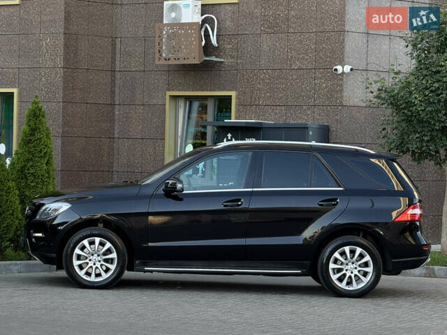 Черный Мерседес М-Класс, объемом двигателя 2.2 л и пробегом 182 тыс. км за 19500 $, фото 35 на Automoto.ua