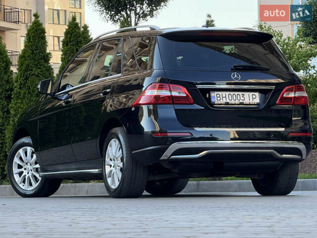 Черный Мерседес М-Класс, объемом двигателя 2.2 л и пробегом 182 тыс. км за 19500 $, фото 40 на Automoto.ua