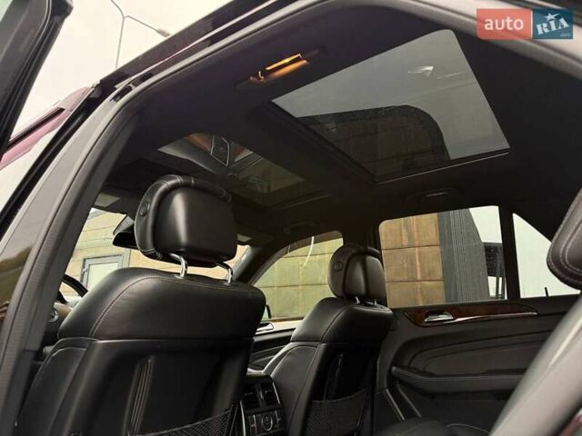 Черный Мерседес М-Класс, объемом двигателя 3.5 л и пробегом 331 тыс. км за 16950 $, фото 19 на Automoto.ua