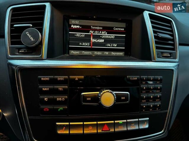 Черный Мерседес М-Класс, объемом двигателя 2.2 л и пробегом 205 тыс. км за 19490 $, фото 36 на Automoto.ua