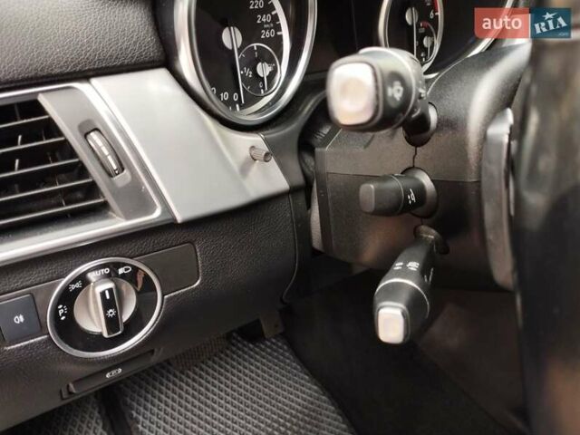 Черный Мерседес М-Класс, объемом двигателя 2.14 л и пробегом 220 тыс. км за 21000 $, фото 27 на Automoto.ua