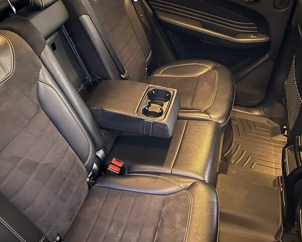 Черный Мерседес М-Класс, объемом двигателя 2.99 л и пробегом 250 тыс. км за 24500 $, фото 14 на Automoto.ua