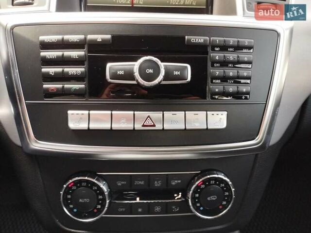 Черный Мерседес М-Класс, объемом двигателя 2.14 л и пробегом 220 тыс. км за 21000 $, фото 41 на Automoto.ua