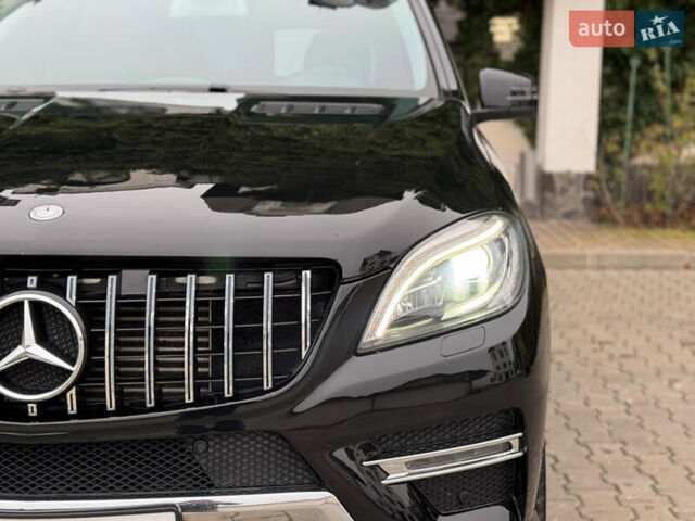 Чорний Мерседес М-Клас, об'ємом двигуна 2.99 л та пробігом 230 тис. км за 28700 $, фото 18 на Automoto.ua