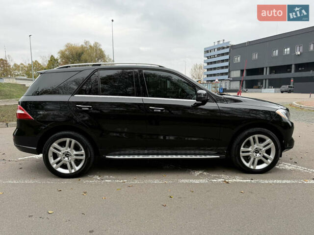 Мерседес М-Клас 2013 у Києві на Automoto.ua Чорний Мерседес М-Клас, об'ємом двигуна 3 л та пробігом 290 тис. км за 19900 $, фото 11 на Automoto.ua