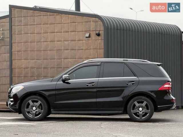 Черный Мерседес М-Класс, объемом двигателя 3.5 л и пробегом 331 тыс. км за 16950 $, фото 8 на Automoto.ua