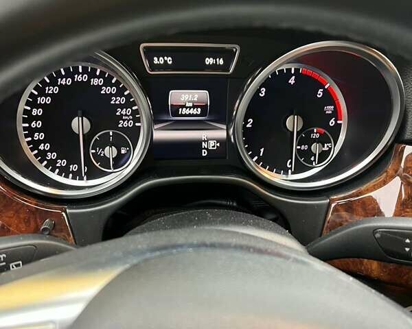 Черный Мерседес М-Класс, объемом двигателя 3 л и пробегом 156 тыс. км за 28000 $, фото 11 на Automoto.ua