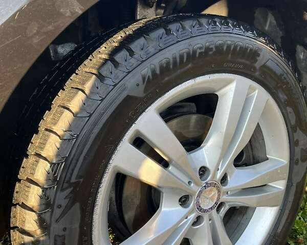 Черный Мерседес М-Класс, объемом двигателя 2.99 л и пробегом 250 тыс. км за 24500 $, фото 28 на Automoto.ua