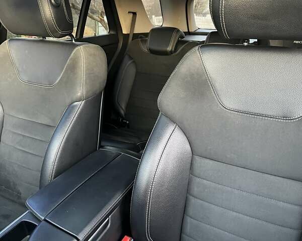 Черный Мерседес М-Класс, объемом двигателя 2.99 л и пробегом 250 тыс. км за 24500 $, фото 23 на Automoto.ua