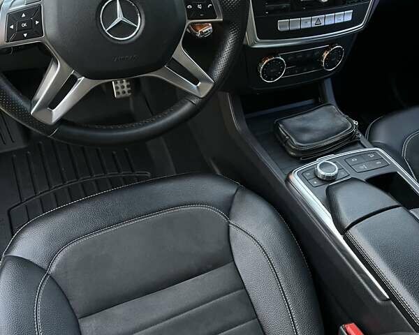 Черный Мерседес М-Класс, объемом двигателя 2.99 л и пробегом 250 тыс. км за 24500 $, фото 21 на Automoto.ua