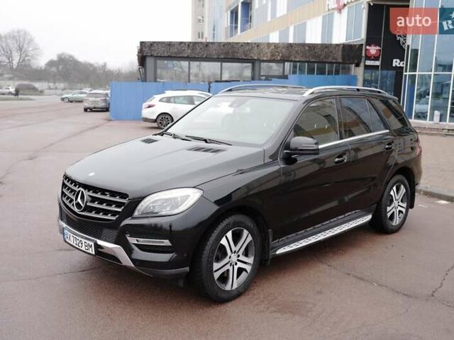 Черный Мерседес М-Класс, объемом двигателя 2.99 л и пробегом 255 тыс. км за 25000 $, фото 1 на Automoto.ua