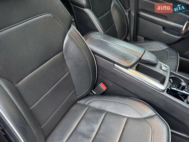Чорний Мерседес М-Клас, об'ємом двигуна 2.99 л та пробігом 230 тис. км за 28700 $, фото 88 на Automoto.ua