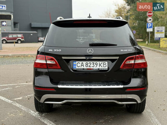 Мерседес М-Клас 2013 у Києві на Automoto.ua Чорний Мерседес М-Клас, об'ємом двигуна 3 л та пробігом 290 тис. км за 19900 $, фото 9 на Automoto.ua