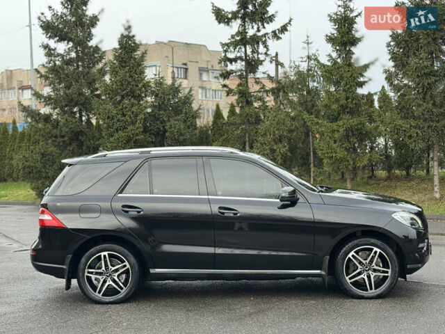 Чорний Мерседес М-Клас, об'ємом двигуна 2.14 л та пробігом 243 тис. км за 24999 $, фото 19 на Automoto.ua