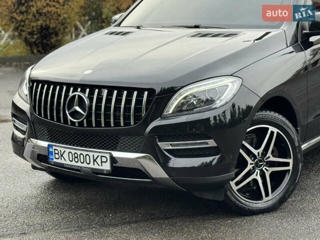 Чорний Мерседес М-Клас, об'ємом двигуна 2.14 л та пробігом 243 тис. км за 24999 $, фото 5 на Automoto.ua