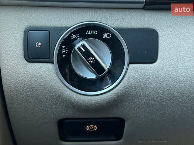 Черный Мерседес М-Класс, объемом двигателя 2.99 л и пробегом 289 тыс. км за 19800 $, фото 22 на Automoto.ua