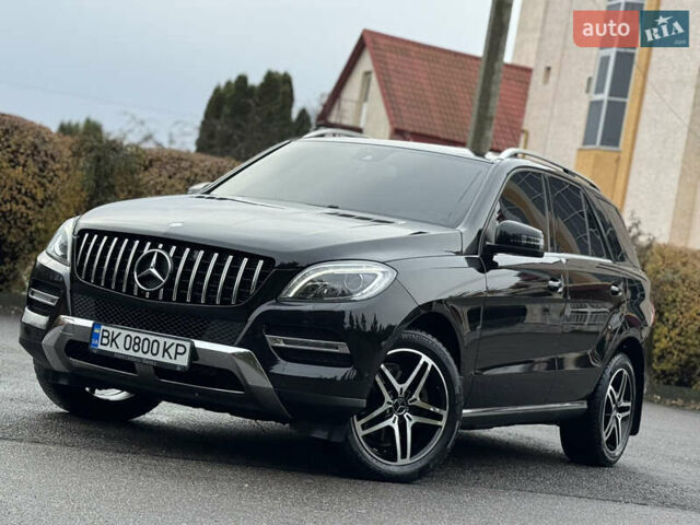Чорний Мерседес М-Клас, об'ємом двигуна 2.14 л та пробігом 243 тис. км за 24999 $, фото 3 на Automoto.ua