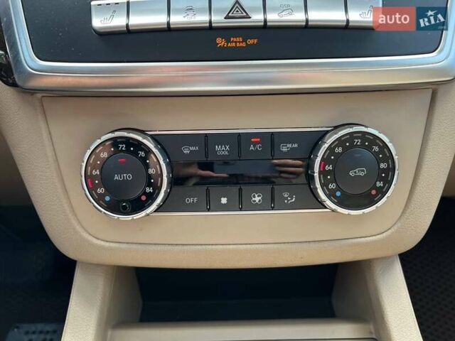 Черный Мерседес М-Класс, объемом двигателя 2.99 л и пробегом 280 тыс. км за 21990 $, фото 18 на Automoto.ua