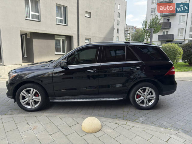 Черный Мерседес М-Класс, объемом двигателя 2.99 л и пробегом 130 тыс. км за 24900 $, фото 1 на Automoto.ua