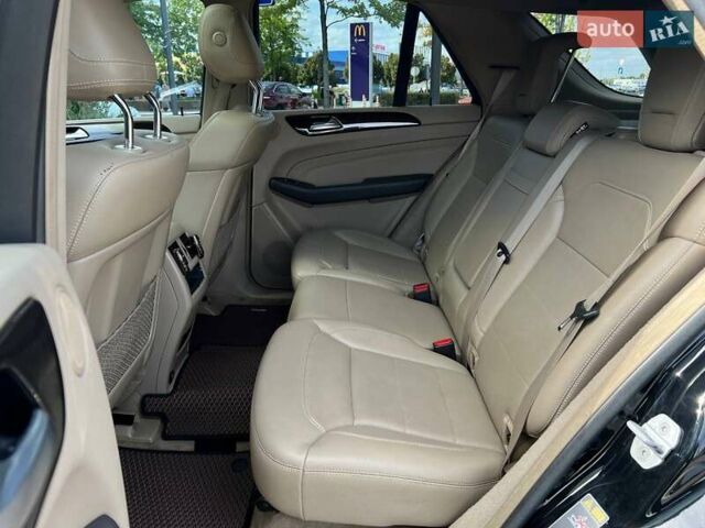 Черный Мерседес М-Класс, объемом двигателя 2.99 л и пробегом 280 тыс. км за 21990 $, фото 8 на Automoto.ua