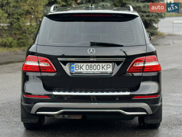 Чорний Мерседес М-Клас, об'ємом двигуна 2.14 л та пробігом 243 тис. км за 24999 $, фото 24 на Automoto.ua
