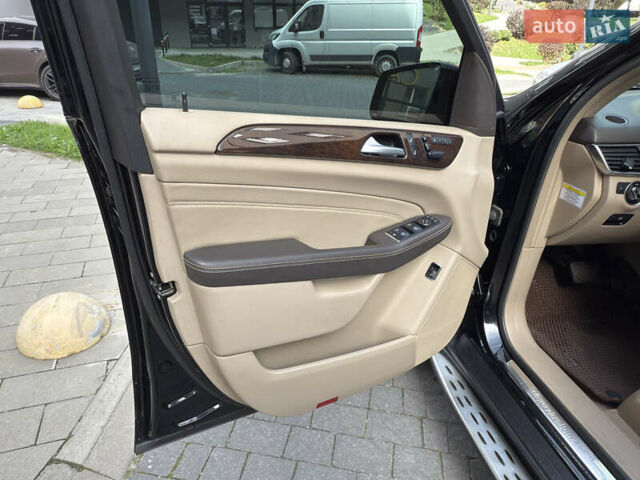 Черный Мерседес М-Класс, объемом двигателя 2.99 л и пробегом 130 тыс. км за 24900 $, фото 16 на Automoto.ua