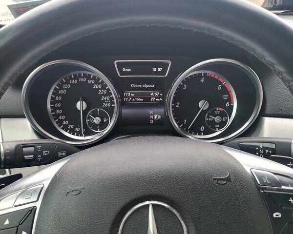 Черный Мерседес М-Класс, объемом двигателя 2.99 л и пробегом 275 тыс. км за 22600 $, фото 1 на Automoto.ua