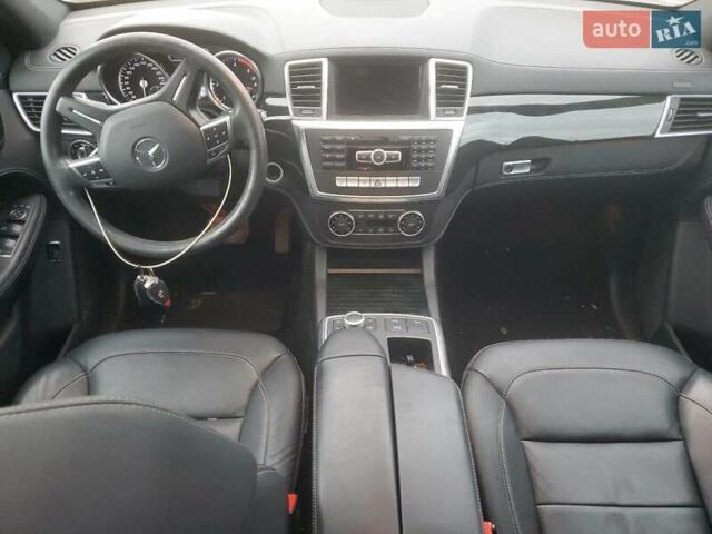 Чорний Мерседес М-Клас, об'ємом двигуна 2.99 л та пробігом 78 тис. км за 4000 $, фото 7 на Automoto.ua