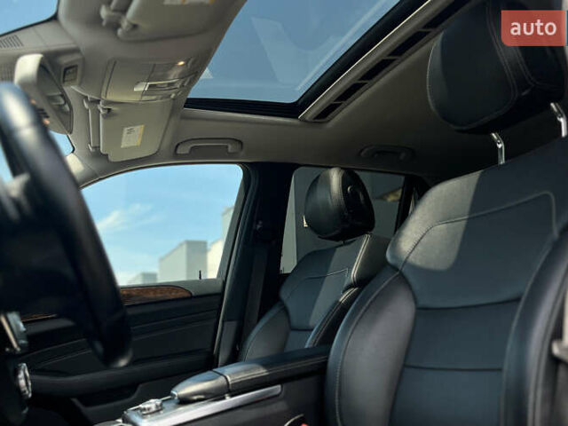 Чорний Мерседес М-Клас, об'ємом двигуна 2.99 л та пробігом 169 тис. км за 25900 $, фото 22 на Automoto.ua