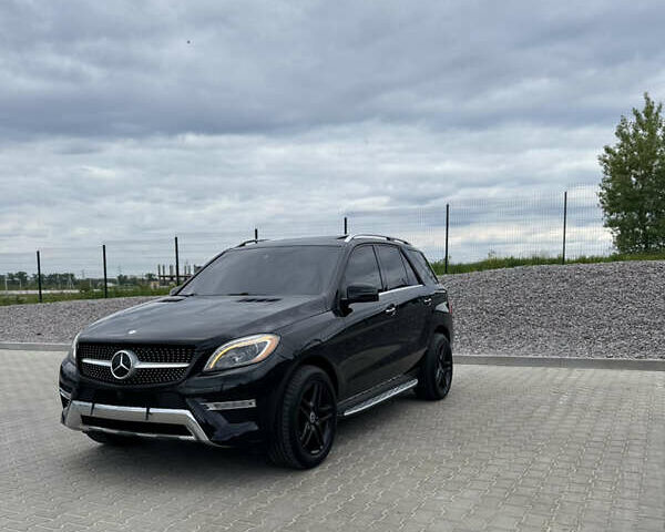 Черный Мерседес М-Класс, объемом двигателя 3.5 л и пробегом 114 тыс. км за 19700 $, фото 6 на Automoto.ua