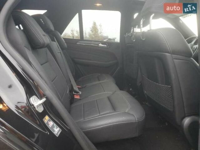 Чорний Мерседес М-Клас, об'ємом двигуна 2.99 л та пробігом 78 тис. км за 4000 $, фото 9 на Automoto.ua