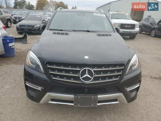 Чорний Мерседес М-Клас, об'ємом двигуна 2.99 л та пробігом 78 тис. км за 4000 $, фото 4 на Automoto.ua