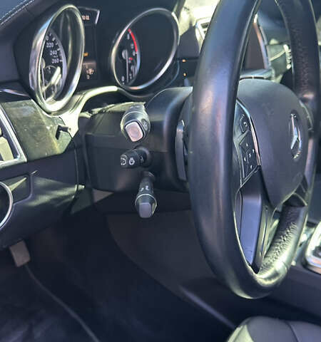 Черный Мерседес М-Класс, объемом двигателя 2.99 л и пробегом 90 тыс. км за 32000 $, фото 23 на Automoto.ua