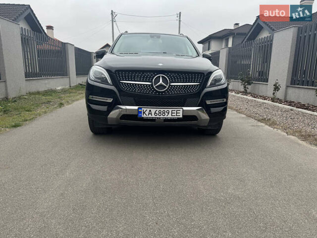 Черный Мерседес М-Класс, объемом двигателя 2.99 л и пробегом 201 тыс. км за 22000 $, фото 17 на Automoto.ua