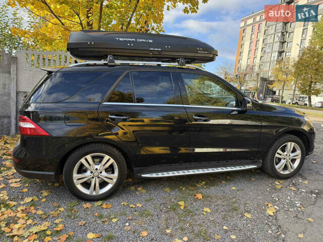 Чорний Мерседес М-Клас, об'ємом двигуна 2.14 л та пробігом 205 тис. км за 17999 $, фото 4 на Automoto.ua