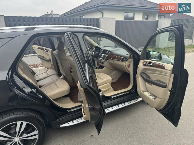 Черный Мерседес М-Класс, объемом двигателя 2.99 л и пробегом 201 тыс. км за 22000 $, фото 7 на Automoto.ua