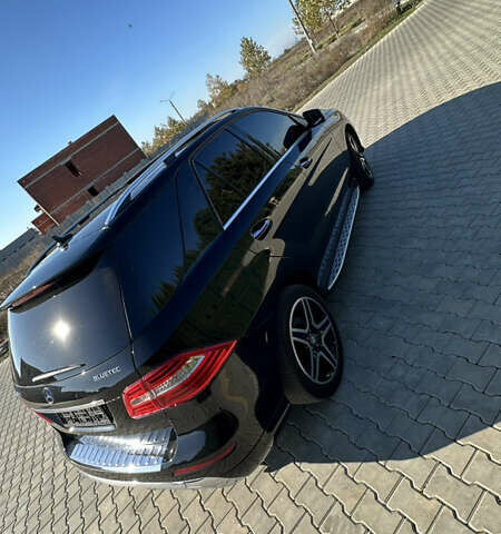 Черный Мерседес М-Класс, объемом двигателя 2.99 л и пробегом 90 тыс. км за 32000 $, фото 5 на Automoto.ua