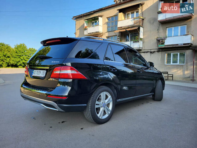 Мерседес М-Класс 2015 в Ужгороде на Automoto.ua Черный Мерседес М-Класс, объемом двигателя 2.14 л и пробегом 287 тыс. км за 20800 $, фото 11 на Automoto.ua