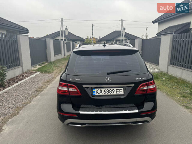 Черный Мерседес М-Класс, объемом двигателя 2.99 л и пробегом 201 тыс. км за 22000 $, фото 29 на Automoto.ua