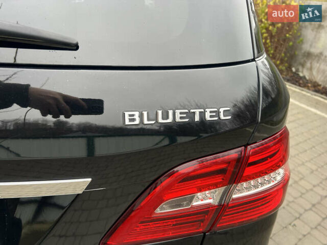 Чорний Мерседес М-Клас, об'ємом двигуна 2.14 л та пробігом 170 тис. км за 24900 $, фото 3 на Automoto.ua