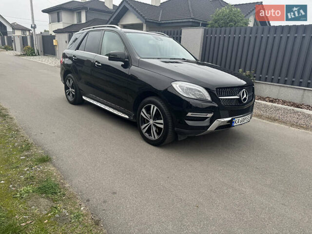 Черный Мерседес М-Класс, объемом двигателя 2.99 л и пробегом 201 тыс. км за 22000 $, фото 20 на Automoto.ua