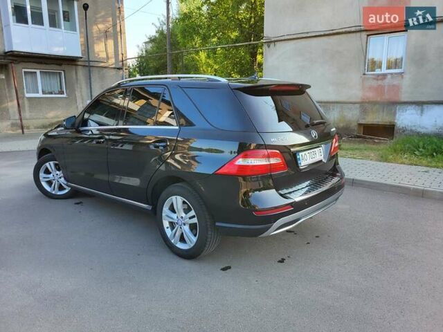 Чорний Мерседес М-Клас, об'ємом двигуна 2.14 л та пробігом 280 тис. км за 22500 $, фото 5 на Automoto.ua